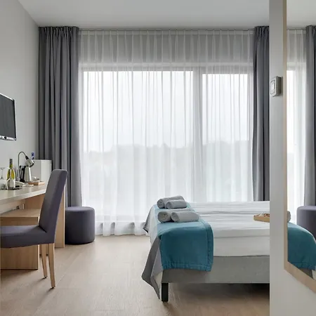 Hotel Zatoka 3*